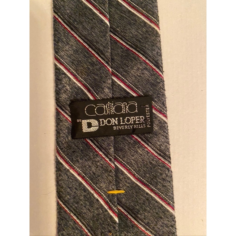 Don‎ Loper Beverly Hills Castillia Vintage Gray Red White Striped Polyester Tie